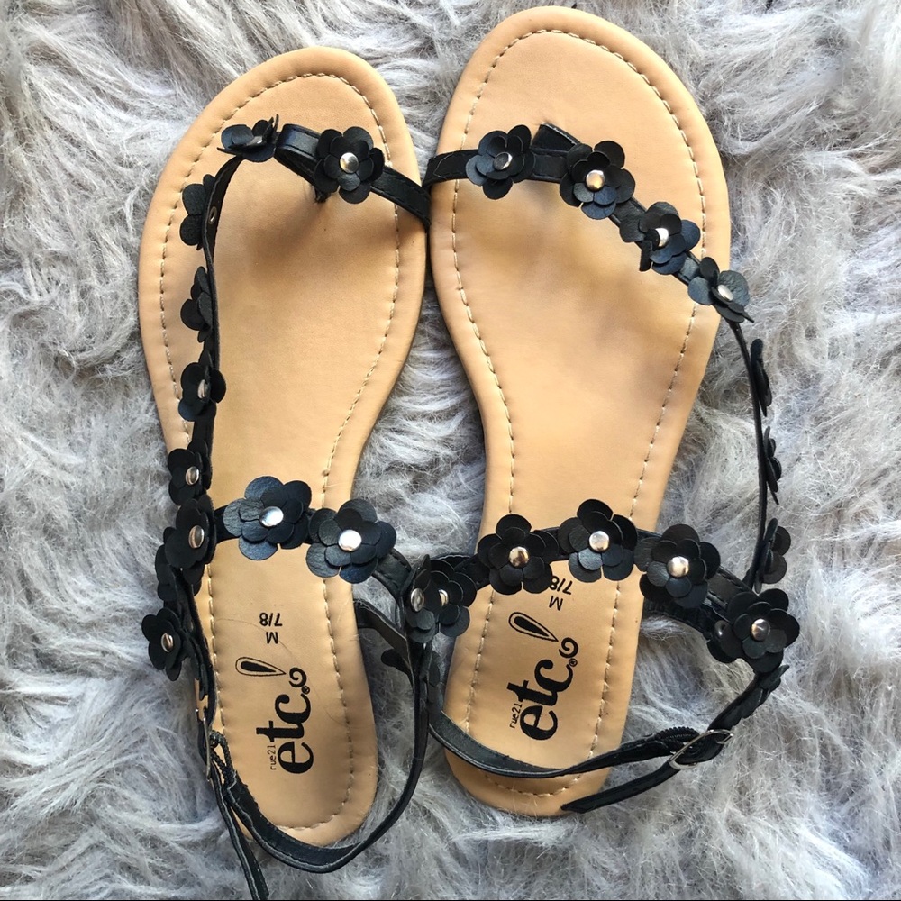 Sandals 7/8